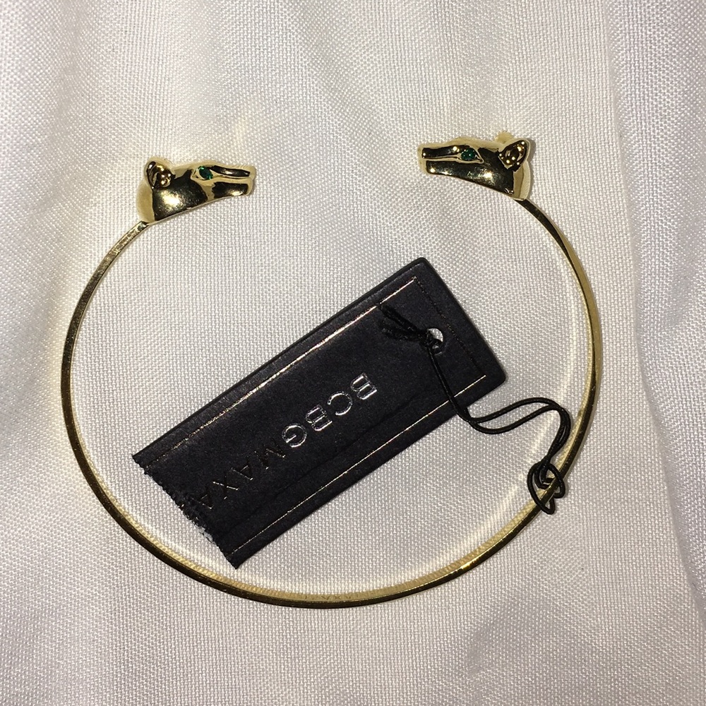 NEW BCBG BRACELET💚